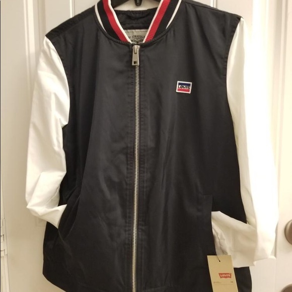 Levi’s Windbreaker Jacket - Picture 4 of 11